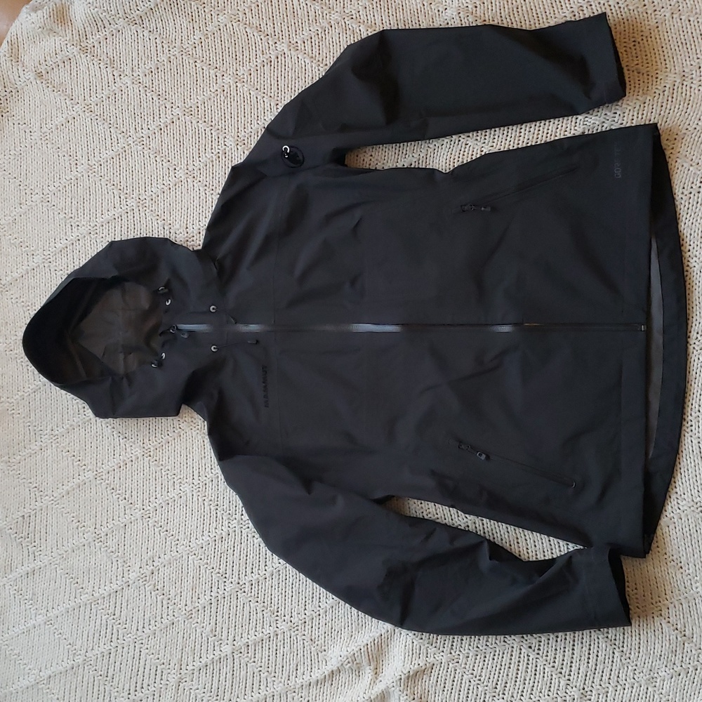 Mammut Women's GTX Ski Jacket, L, black, like new